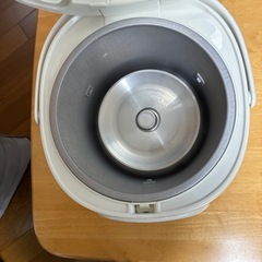 (受け渡し予定者決定)炊飯器の画像