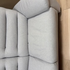 ニトリ３人がけソファ布貼りタイプの画像