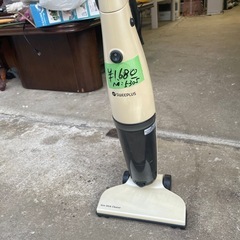 NO：5305  電気掃除機スティック型‼️コンパクトで❣️の画像