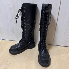 レースアップロングブーツ　Mの画像