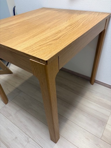 IKEA イケア伸長式テーブル (あつ) 中京競馬場前のテーブル