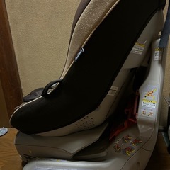 Combiコンビ　チャイルドシート　ゼウスターンの画像