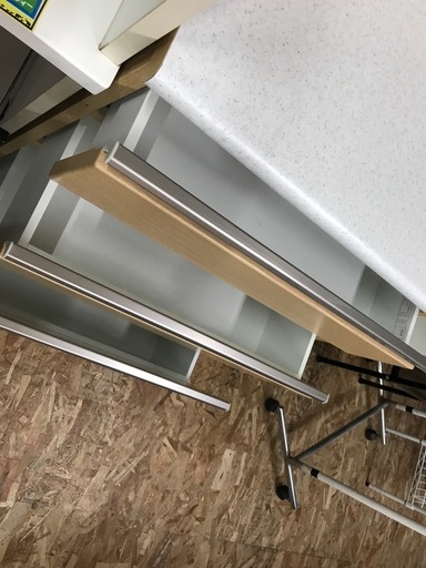 ジャングルジャングル貝塚店　レンジボード　茶色　高さ調節　ソフトクローズ　木目　木　コンセント　中古　貝塚市　二色浜