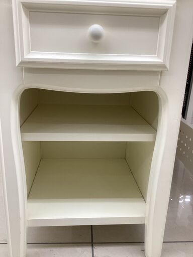 ナイトテーブル 最新 Franc franc ホワイト エルガ Francfranc エルガ