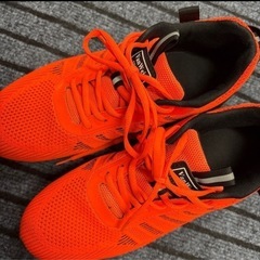 【一月末処分】美品　ランニング　ウォーキング　シューズ　メンズ27cm　蛍光オレンジの画像