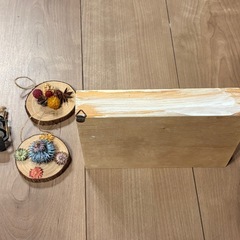 ナチュラル木製ディスプレイ用小物の画像