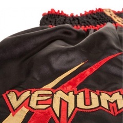 VENUMムエイタイショート-ブラック／ゴルド-XLの画像