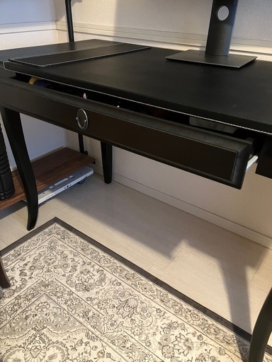 □美品□IKEA レア廃盤品LEKSVIKデスク (もちもちおもち) センター南の