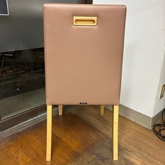 ADALダイニングチェアの画像