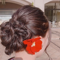 成人式など 髪飾りの画像