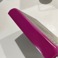 卵焼き器 黒とピンクのハンドルの画像