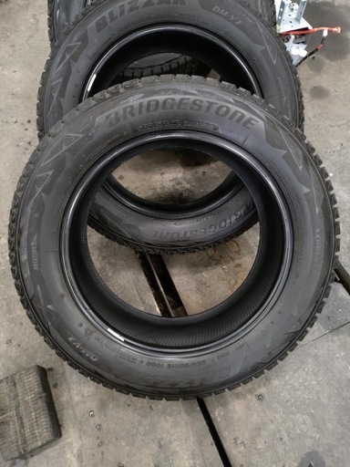 ブリザック  DM-V2(中古品4本セット) 