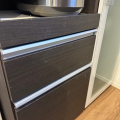 ニトリ キッチンキャビネットの画像