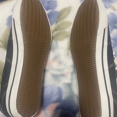 新品　
27サイズ男子靴の画像