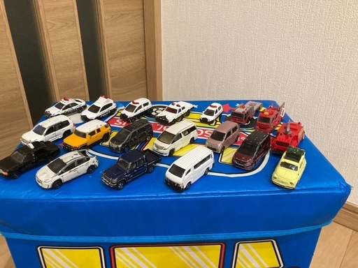 ①トミカセット オンライン スクールバス収納付き