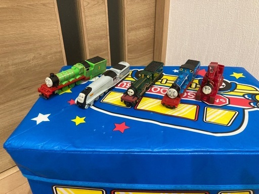 卸売 ②トミカセット スクールバス収納付き