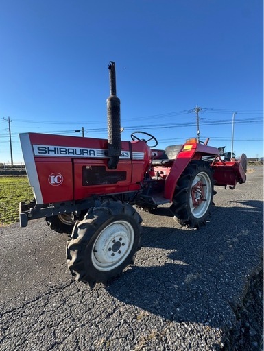 シバウラ トラクター SD1843