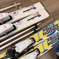 【お話し中】スキー板　スキー靴　ストックの画像