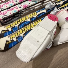 【お話し中】スキー板　スキー靴　ストックの画像