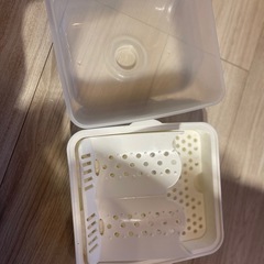 哺乳瓶電子レンジ除菌容器の画像