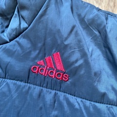 adidas アウター　中綿コート 150サイズ の画像