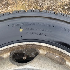 225/80R17.5 中古タイヤホイ–ル6本セットDUNLOP/SP081 2024年アルミホイ–ルセット
の画像