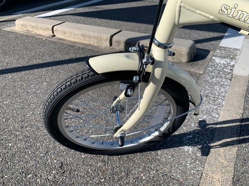 【引き渡し予定者あり】【ほぼ新品】折りたたみ自転車　ミニベロ