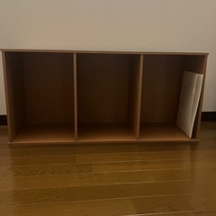 3段カラーボックスの画像