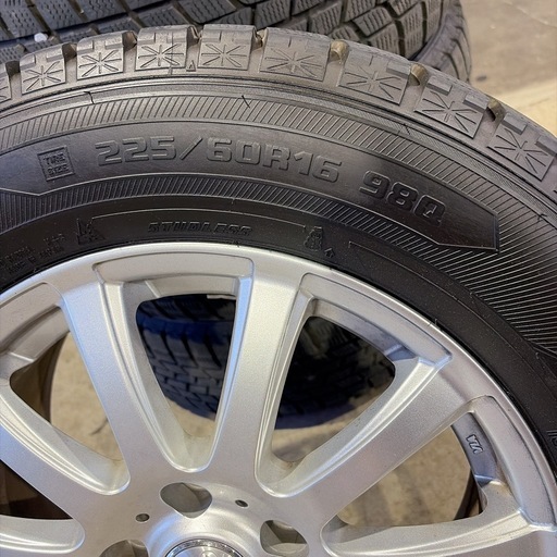 ホイール&タイヤ4本セット　16インチ　6.5j