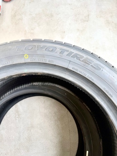225/55/r18新品タイヤ4本セット