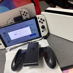 美品　動作確認済み　ニンテンドースイッチ 有機ELモデルの画像