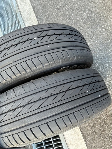 ハイエース用タイヤ、ホイルセット　215/60/17　