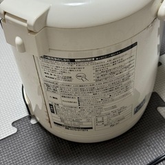 電気ポットの画像