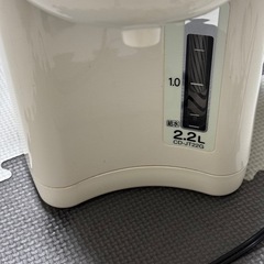 電気ポットの画像