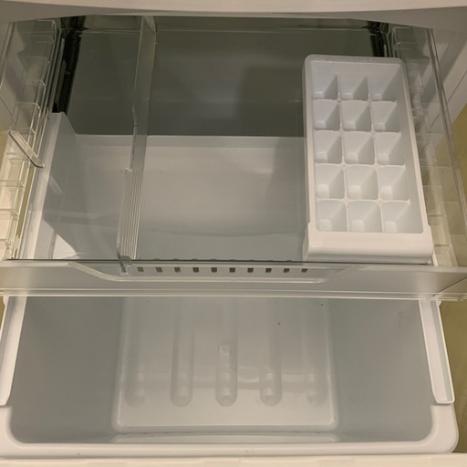 冷蔵庫　TOSHIBA 153L