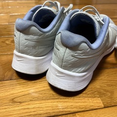 NIKE スニーカー　キッズ　レディースの画像