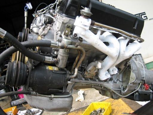 M.ベンツ107-380SL-SLCオーバホール済みエンジン搭載実施中