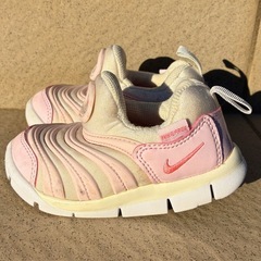 NIKE スニーカー 6C ダイナモフリー ライトピンク　12cmの画像