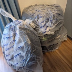 【価格交渉受けます】DUNLOP　スタッドレスタイヤ　4本の画像