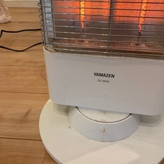 電気ストーブの画像