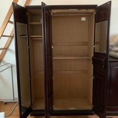 決定🔴和歌山市🍊無垢の桐、紫檀、クローゼット🟣府中家具の画像