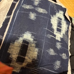 古い生地琉球かすりや大島紬だと思いますがの画像