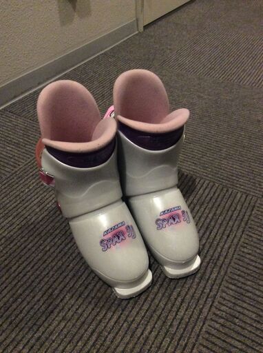 子ども用スキー靴 KAZAMA ホワイト/ピンク21㎝ (カクサン) 札幌の