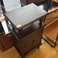 【トレファク神戸新長田店 買取/販売】取りに来られる方限定！電話台のご紹介ですの画像