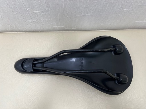 値下げ！ファブリックFabric ロードバイク　サドル スポーツ