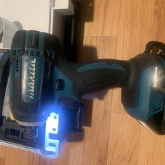 マキタ　インパクトドライバTD149DRFX の画像