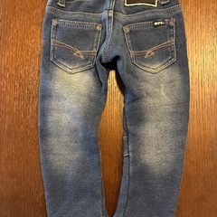 キッズ裏起毛ジーンズサイズ110センチの画像