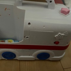 アンパンマン　救急車のおもちゃの画像