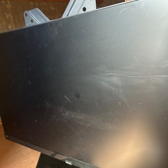 27インチ液晶モニター