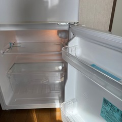 冷蔵庫、電子レンジの画像